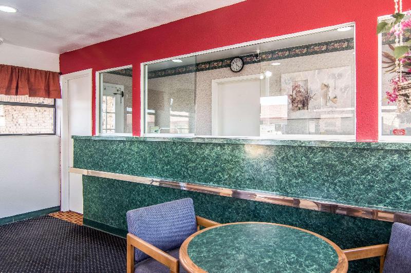 فندق Rodeway Inn