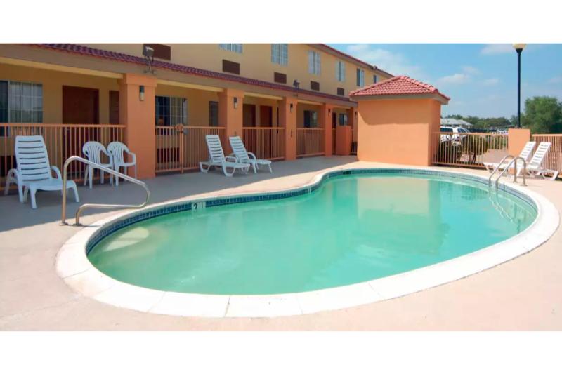 فندق Rodeway Inn