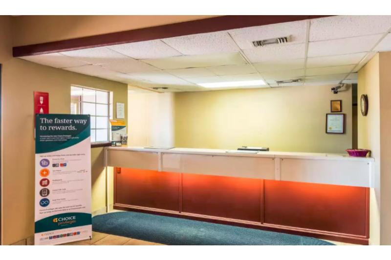 فندق Rodeway Inn