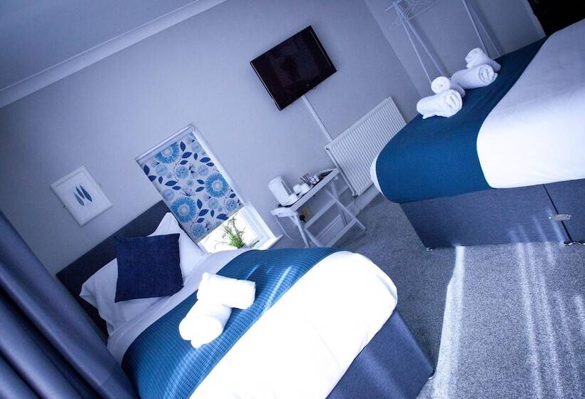 בית מלון כפרי Rowton Poplars