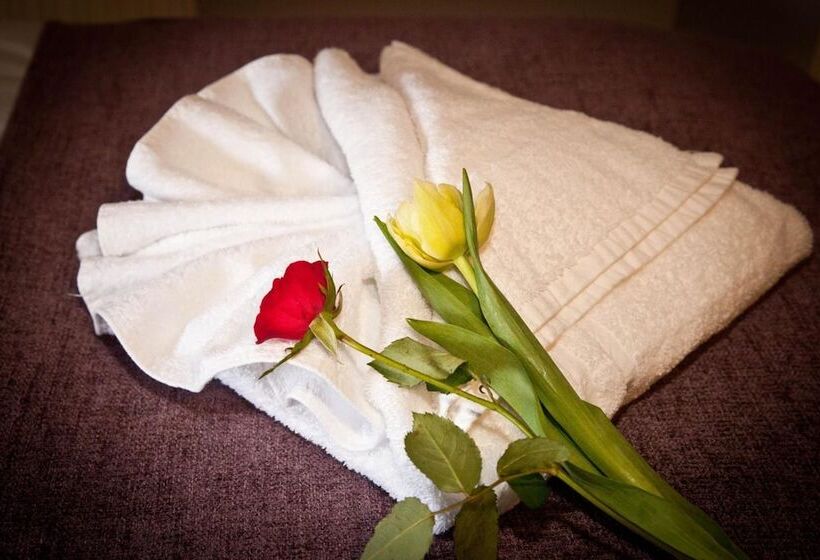 בית מלון כפרי Rowton Poplars