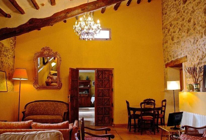 בית מלון כפרי Rural Mas Fontanelles