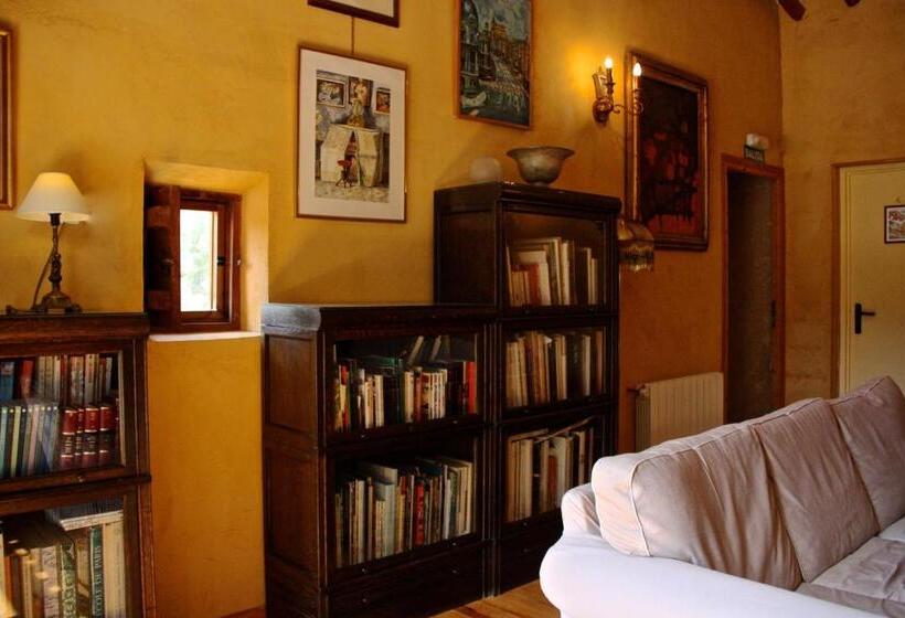 בית מלון כפרי Rural Mas Fontanelles