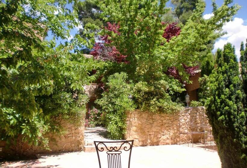 בית מלון כפרי Rural Mas Fontanelles