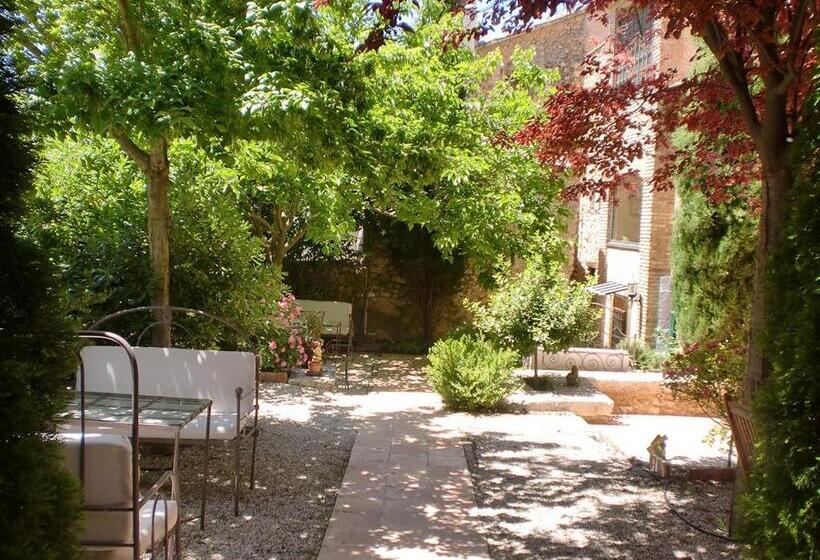 בית מלון כפרי Rural Mas Fontanelles