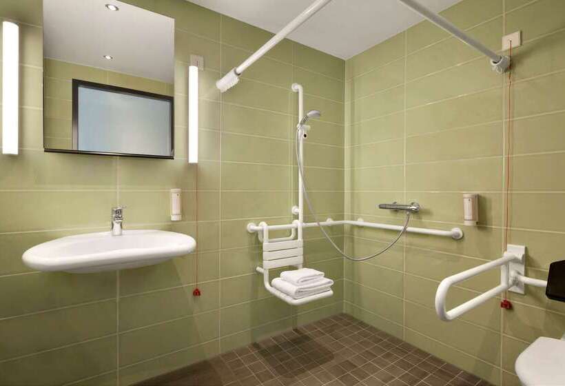 فندق Super 8 Freiburg