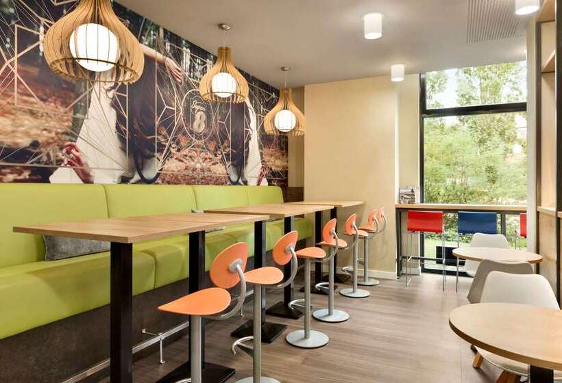 فندق Super 8 Freiburg