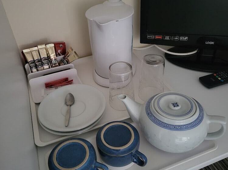 ホテル The Old Bank House