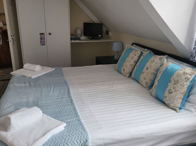 ホテル The Old Bank House