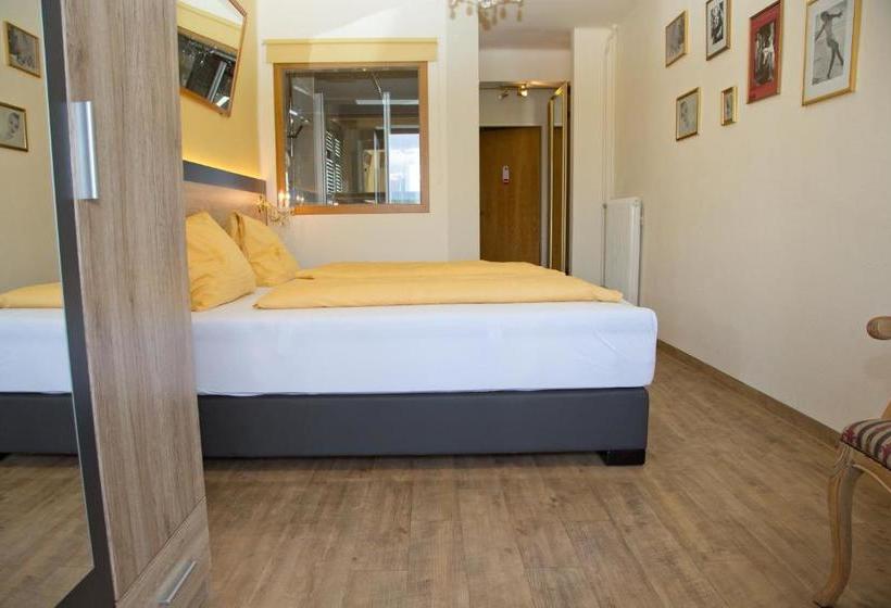 Villa Desiree   Hotel Garni   Adults Only