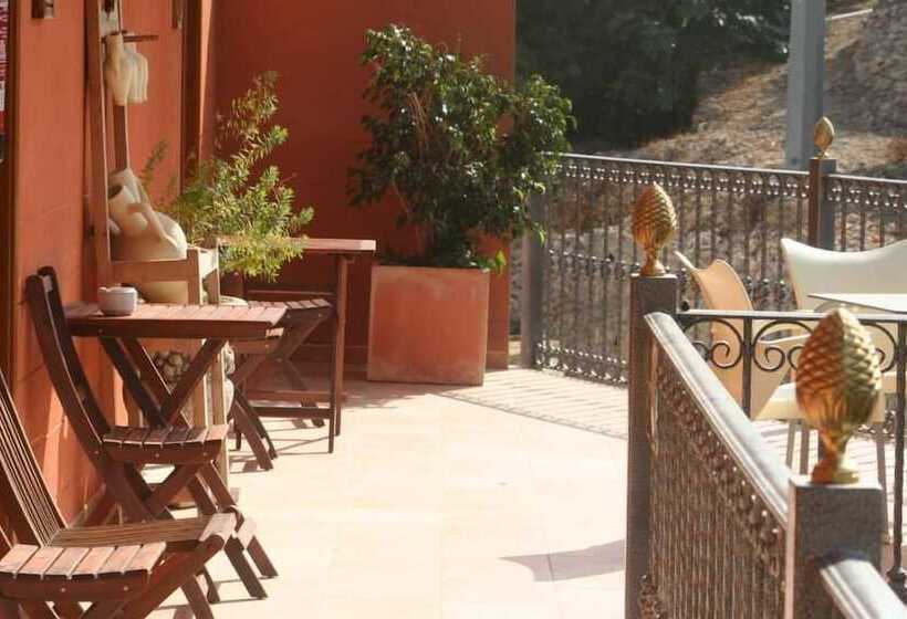 בית מלון כפרי Villa Morena