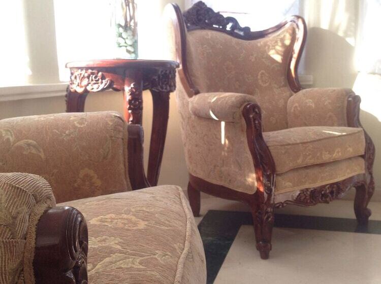 فندق Vista Velero