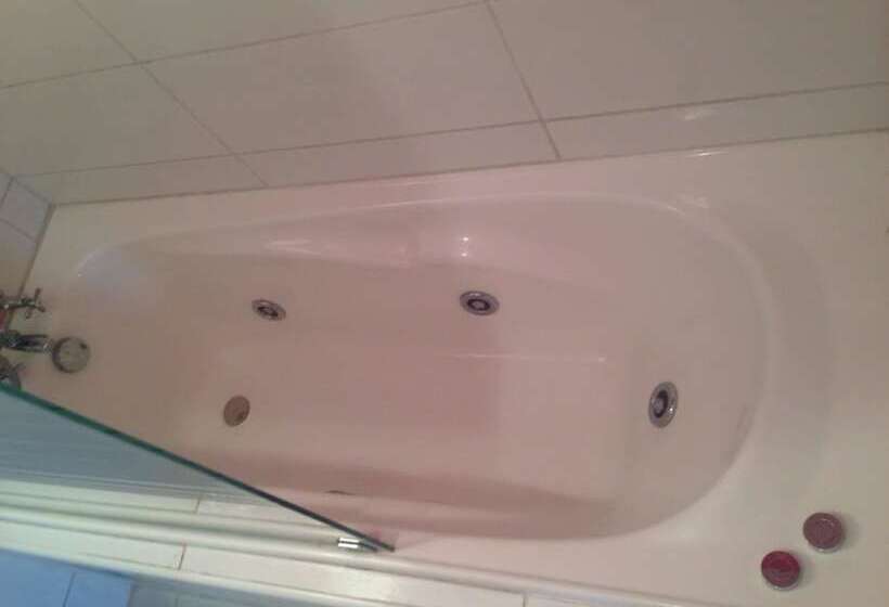 فندق Vista Velero