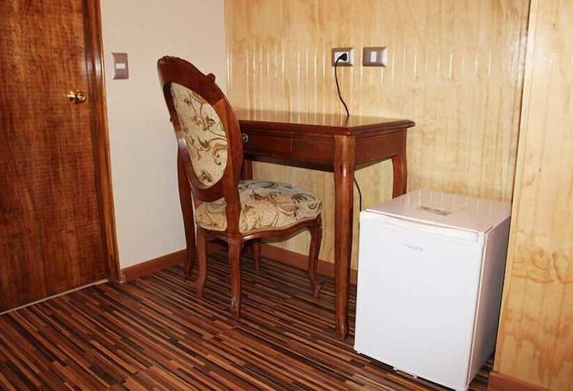 فندق Vista Velero