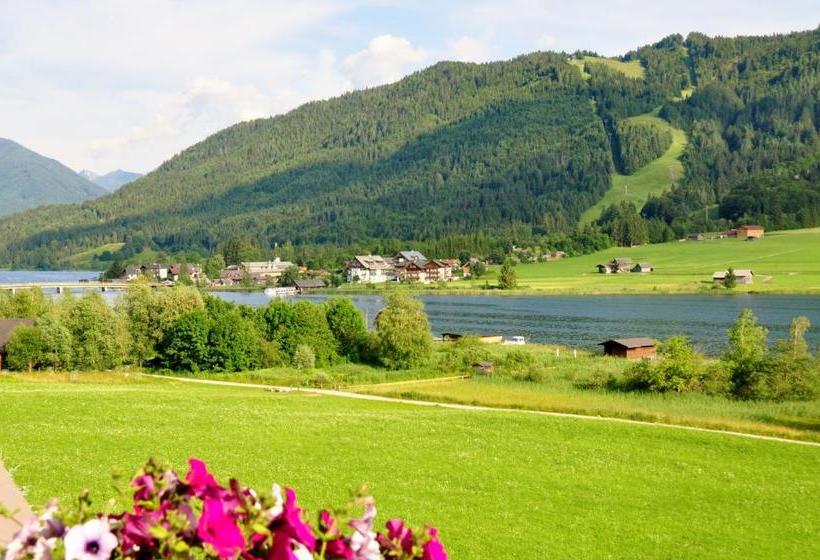 Wiesenhof, Hotel Direkt Am See