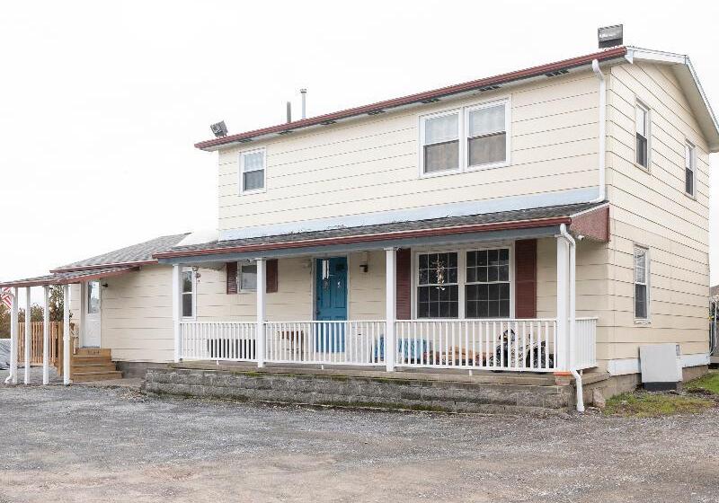 מוטל OYO Starlite Seneca Falls