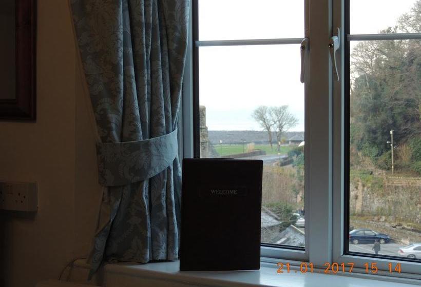 ホテル Orchard House