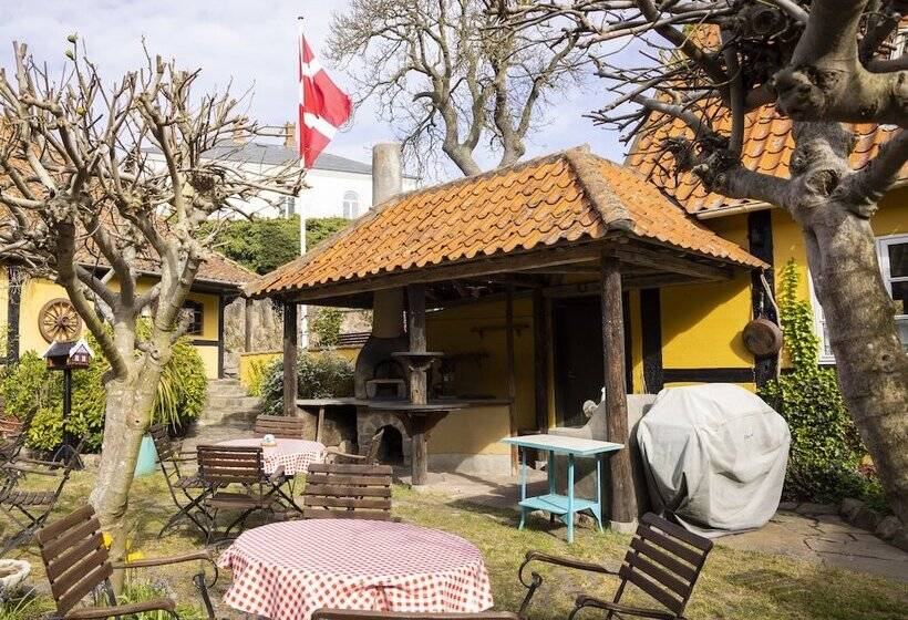 پانسیون Klostergaarden