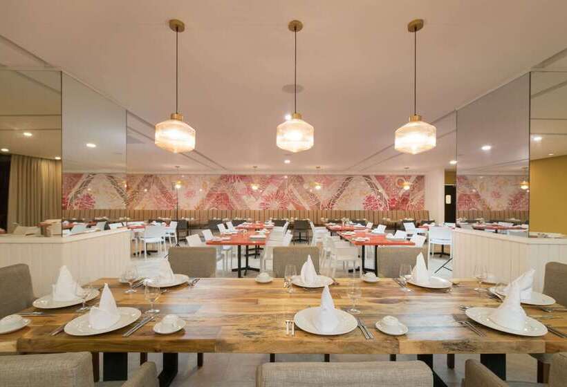 リゾートホテル Emotions by Hodelpa Puerto Plata