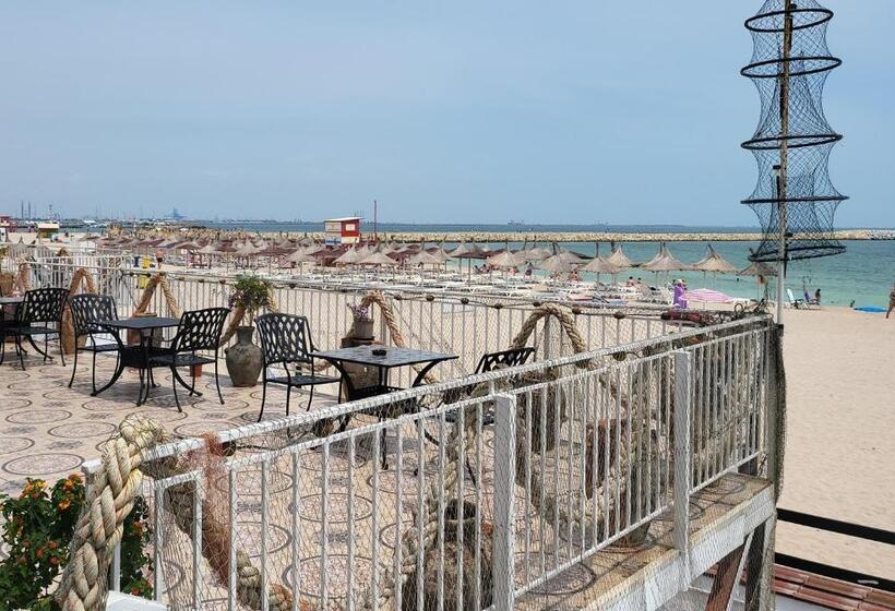 منتجع La Perla Bianca Residence