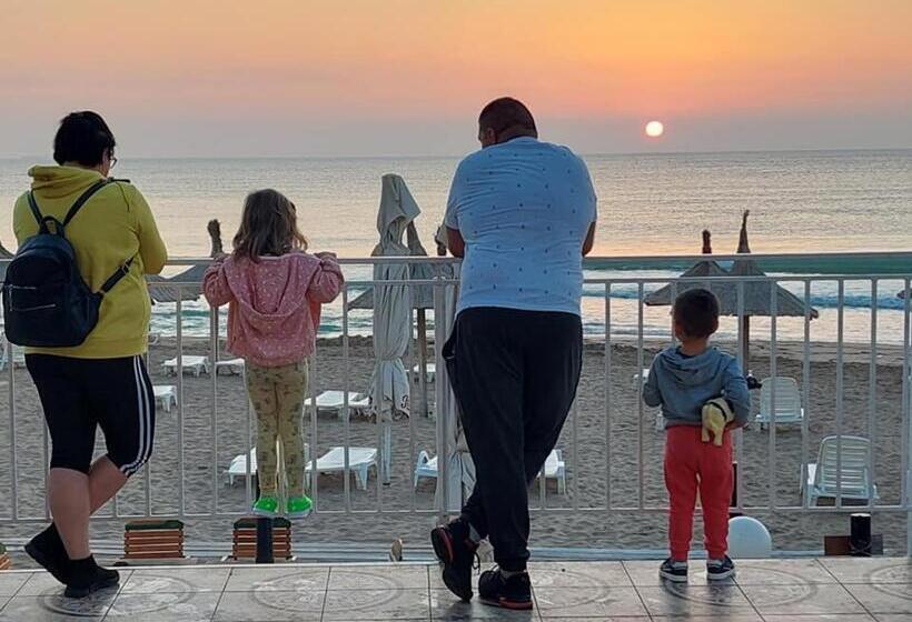 منتجع La Perla Bianca Residence