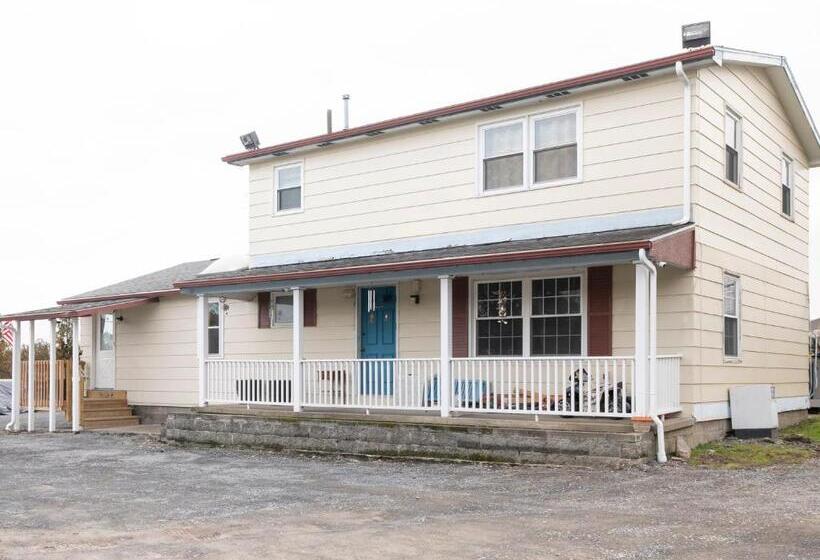 מוטל OYO Starlite Seneca Falls