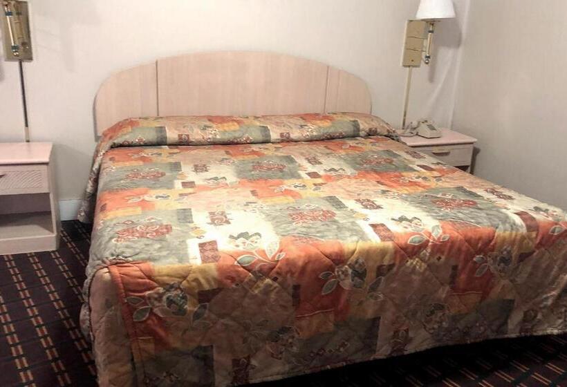 מוטל OYO Starlite Seneca Falls