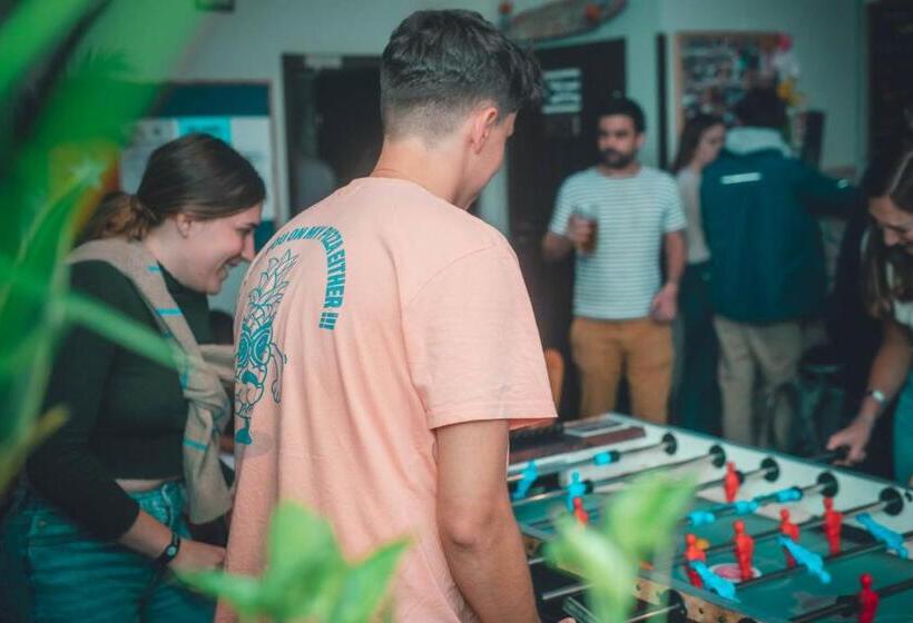 The Little Havana Party Hostel