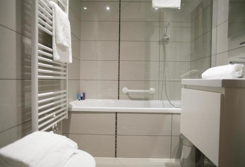 فندق Antwerp Inn