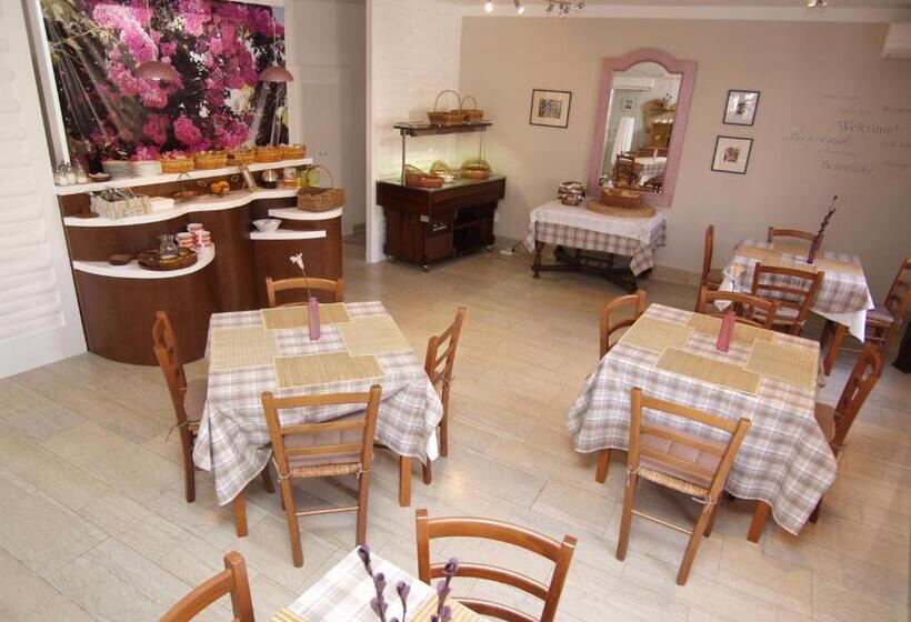 민박 Bed&breakfast Saturn