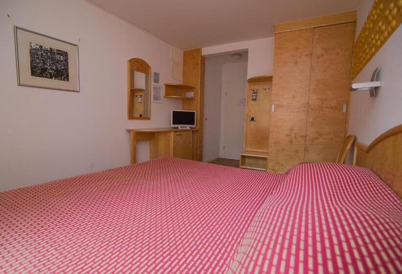 민박 Bed&breakfast Saturn