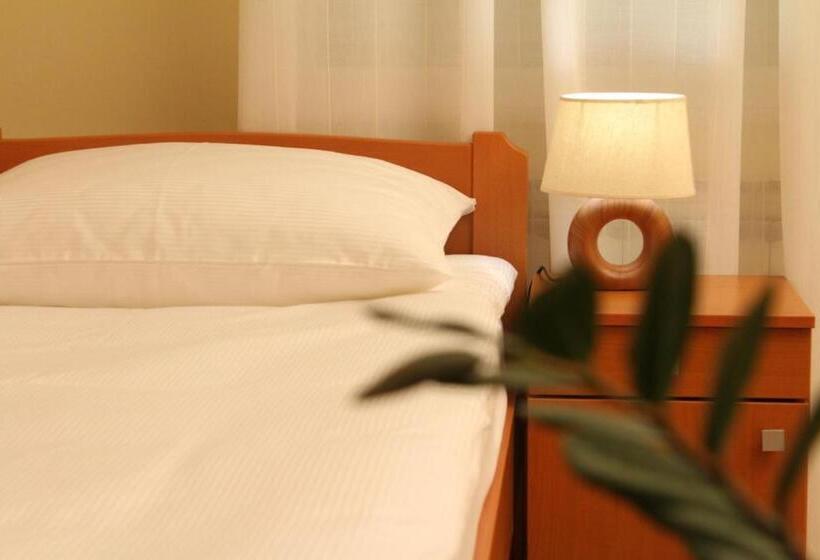 Bed and Breakfast Rooms Villa Aria