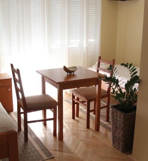 Bed and Breakfast Rooms Villa Aria