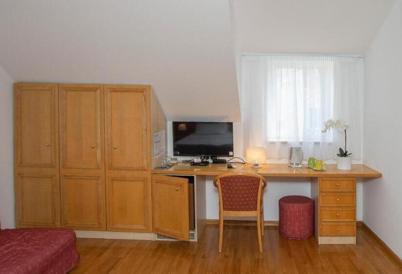 Bed and Breakfast Villa Ana Split