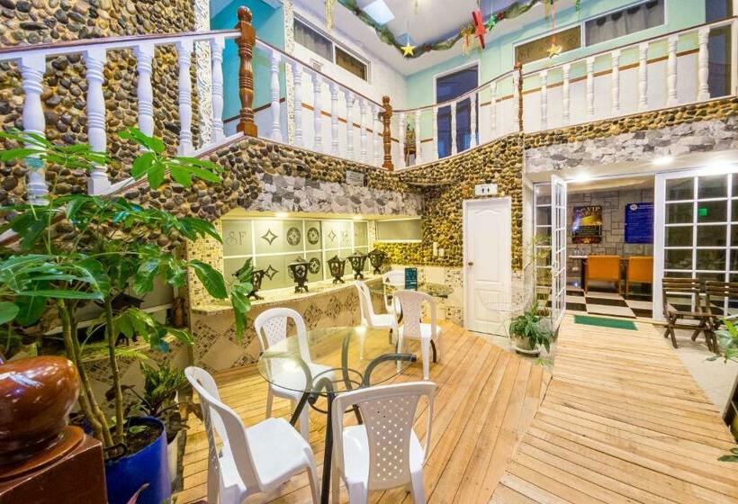 ホテル Ayenda San Fernando 1904