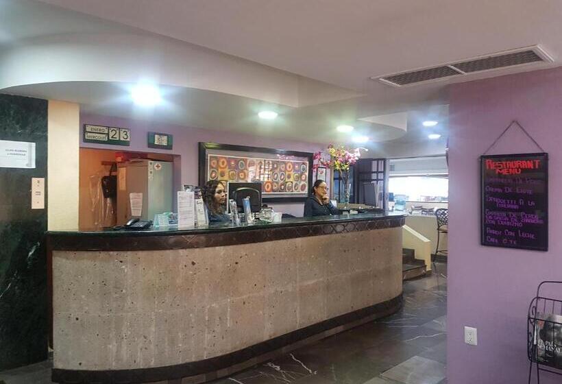 ホテル Bello Cordoba