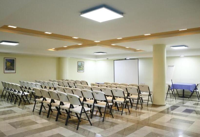 ホテル Bello Cordoba