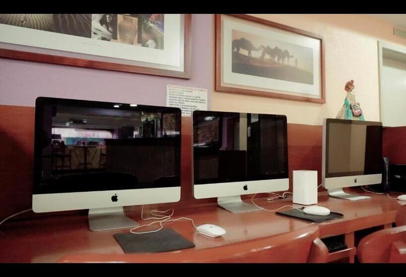 ホテル Bello Cordoba