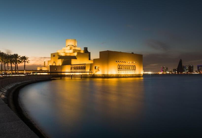 Centara West Bay Hotel & Residences Doha