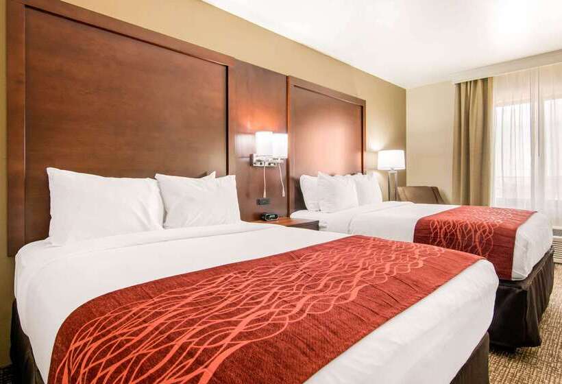 فندق Comfort Inn & Suites Independence