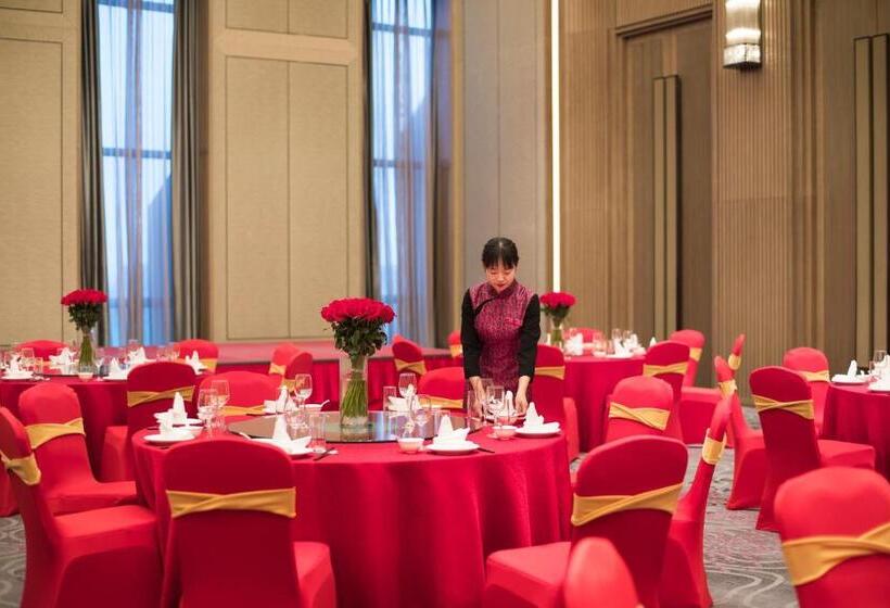 Otel Crowne Plaza Harbin Songbei, An Ihg