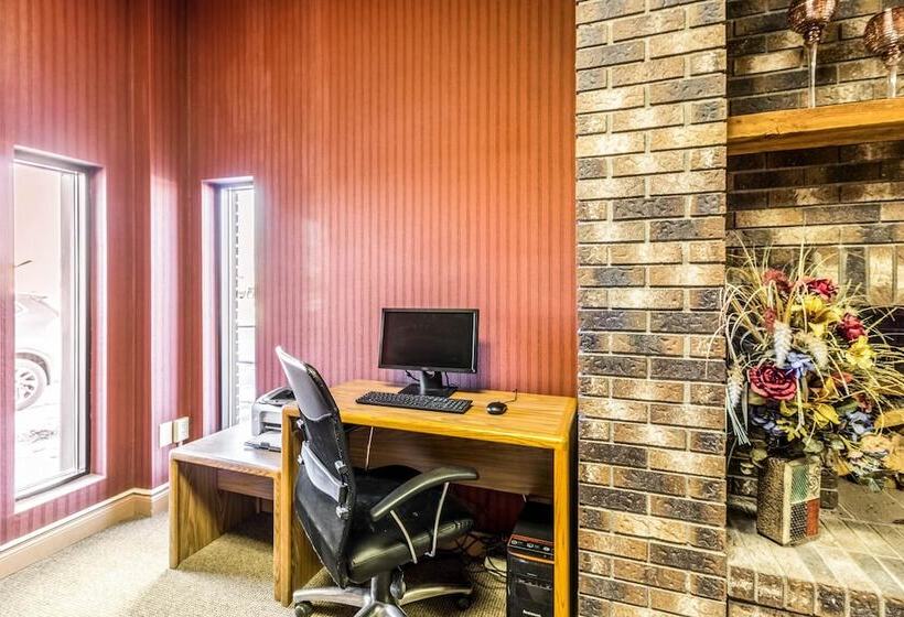 בית מלון כפרי Econo Lodge   Valley City