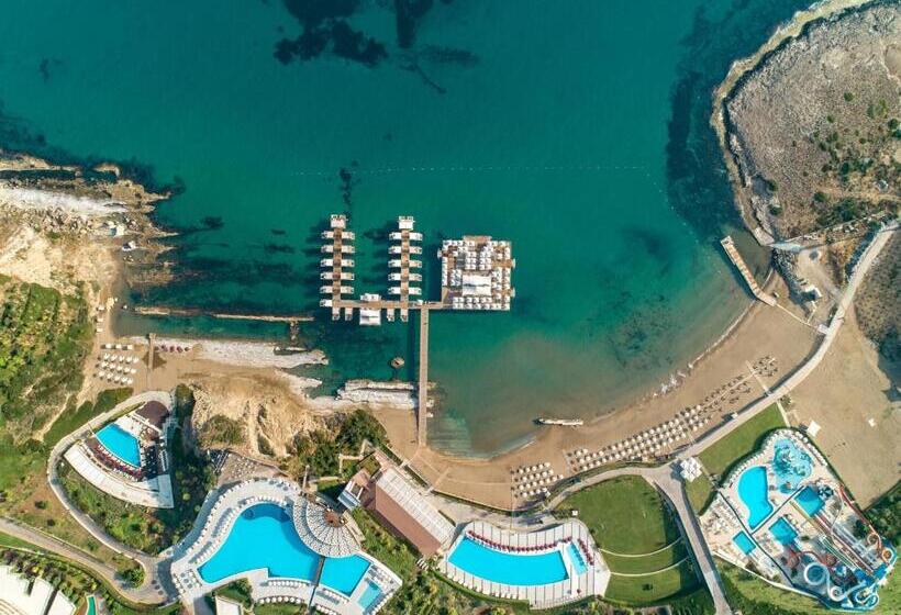 Elexus Hotel Resort & Spa & Casino