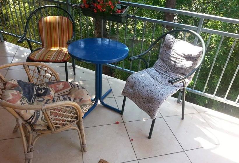 호텔 Bed & Breakfast Ema