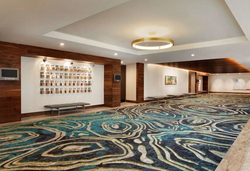 فندق Embassy Suites By Hilton Boulder