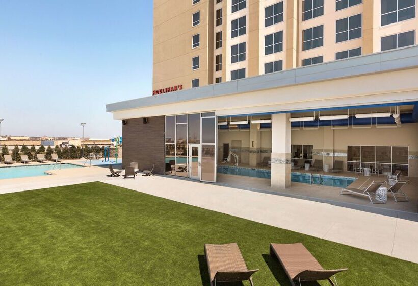 ホテル Embassy Suites By Hilton Denton Convention Center