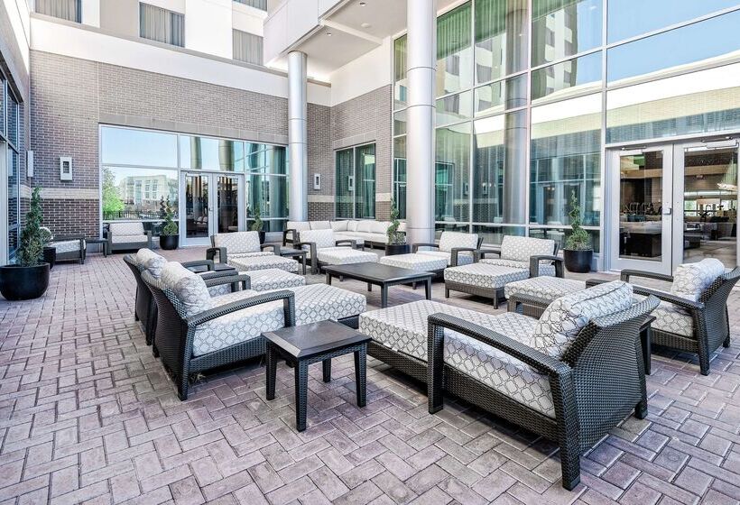 فندق Embassy Suites By Hilton College Station, Tx