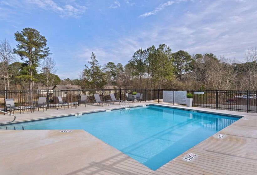 فندق Fairfield Inn & Suites By Marriott Atlanta Peachtree City