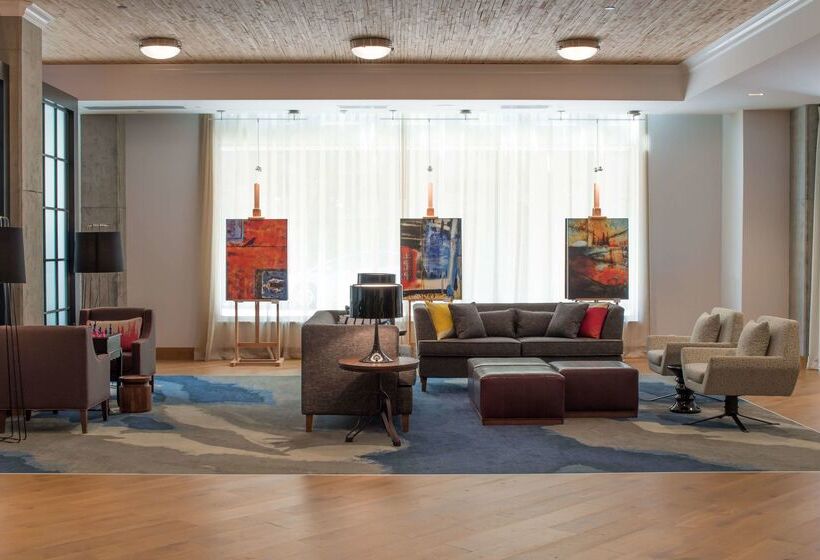 Отель Hampton Inn & Suites Portlandpearl District