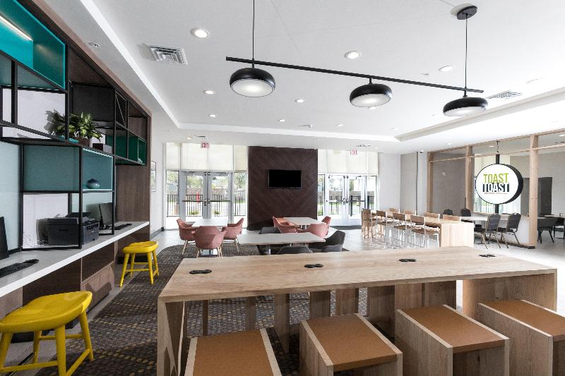 Holiday Inn Hotels And Suites Mount Pleasant By Ihg